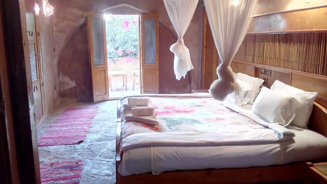 Eskaleh Eco-Lodge Abu Simbel Exteriör bild